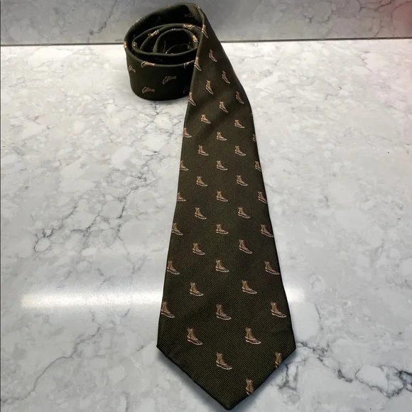 L.L. Bean Olive Silk Tie - Picture 4 of 4